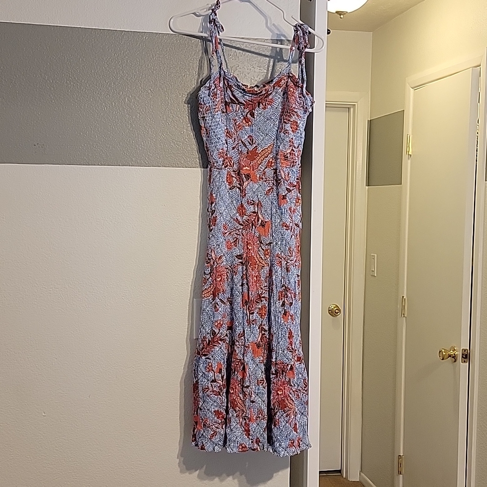 Size Medium Midi Dress